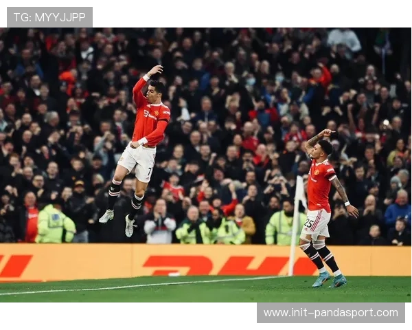 维蒂尼亚点射命中上演帽子戏法，巴黎5-3热刺